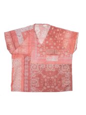 画像1: THE WYLER CLOTHING CO. [ザ ワイラー クロージング] BANDANA V-NECK SHITS [RED] (1)