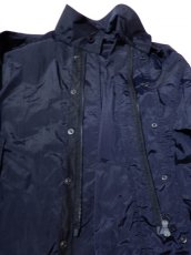 画像2: URU [ウル] NYLON SILK BLOUSON [NAVY]  (2)