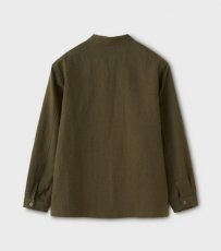 画像2: PHIGVEL [フィグベル] Pullover Shirt Jacket [DUST OLIVE] (2)
